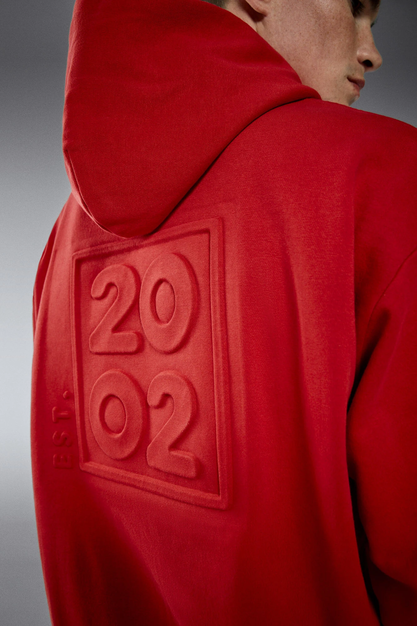 Women'secret Sudadera Capucha Pedri X Springfield 7 Women'secret Sudadera Capucha Pedri X Springfield – Image 6