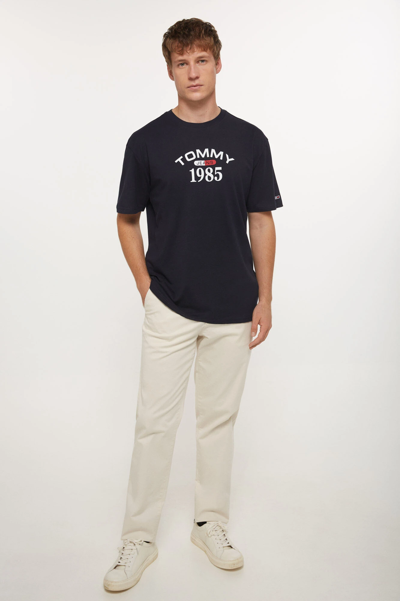 Women'secret Camiseta De Hombre Con Logo Tommy Jeans 4 Women'secret Camiseta De Hombre Con Logo Tommy Jeans – Image 2