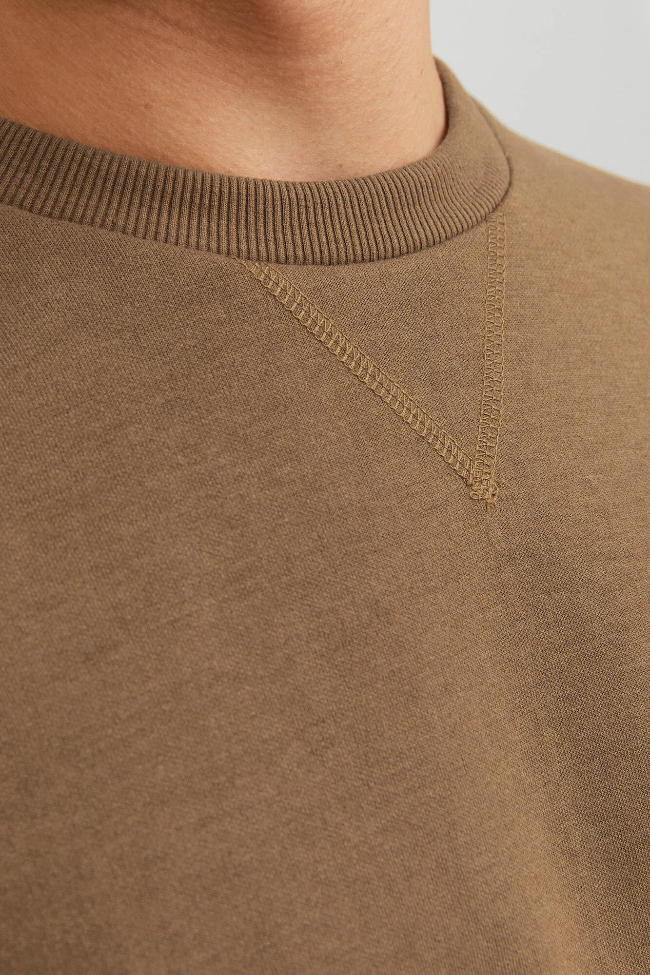 Women'secret Sudadera Cuello Redondo Lisa 7 Women'secret Sudadera Cuello Redondo Lisa – Image 5