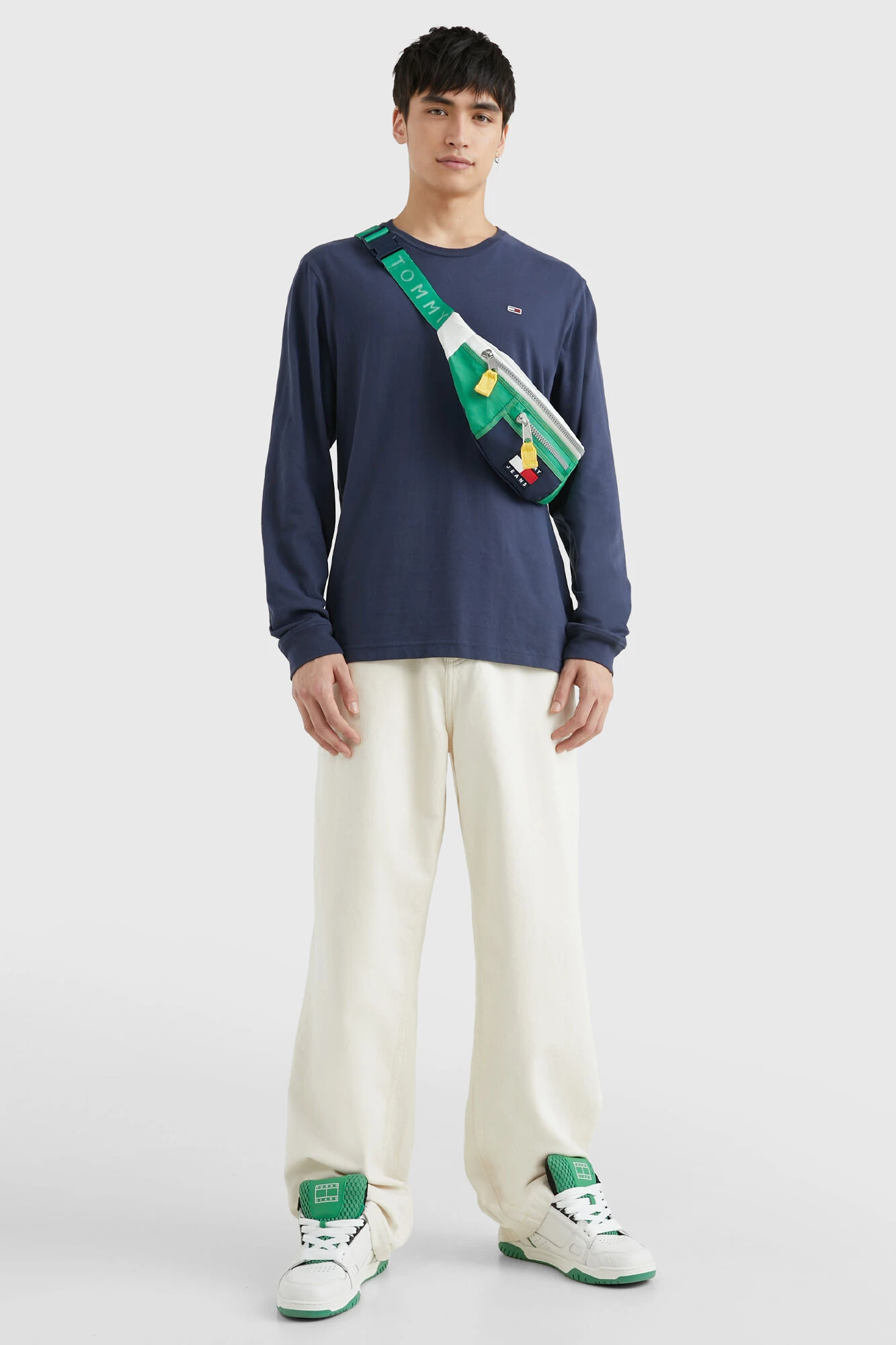 Women'secret Pack De 2 Camisetas De Hombre De Manga Larga Tommy Jeans. 6 Women'secret Pack De 2 Camisetas De Hombre De Manga Larga Tommy Jeans. – Image 4